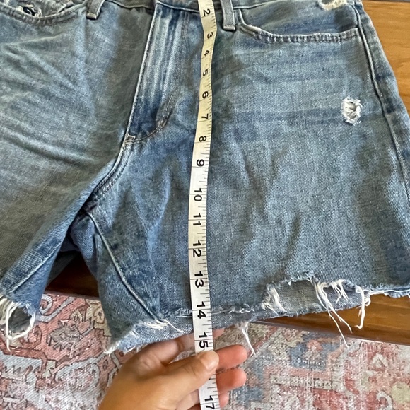 Just Black Denim High-waisted Distressed jean Shorts - Picture 5 of 5